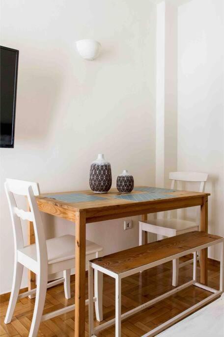 Home Sweet Home @ Central Athens 52 Sq.M. 외부 사진